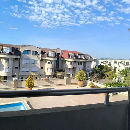 شقة кара миа