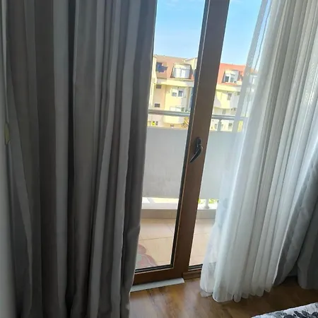 кара миа *