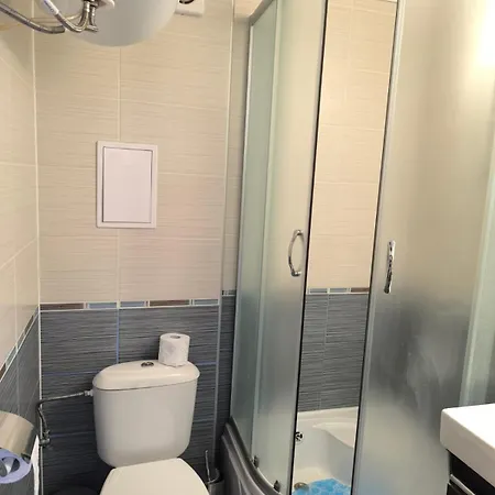 кара миа شقة *